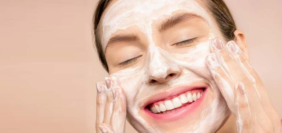 Rostro tirante después de lavar